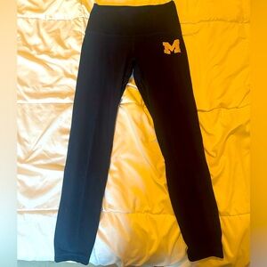 Lululemon Navy leggings-U of M